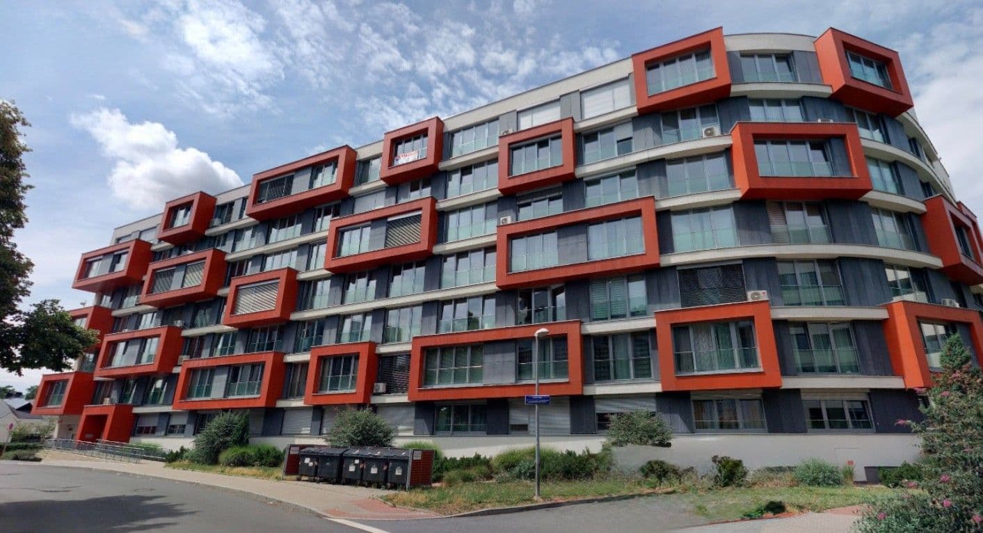 Prenájom bytu 1-izbový 44 m², Vojenova, Praha, Praha Prenájom bytu 1-izbový 44 m², Vojenova, Praha, Praha