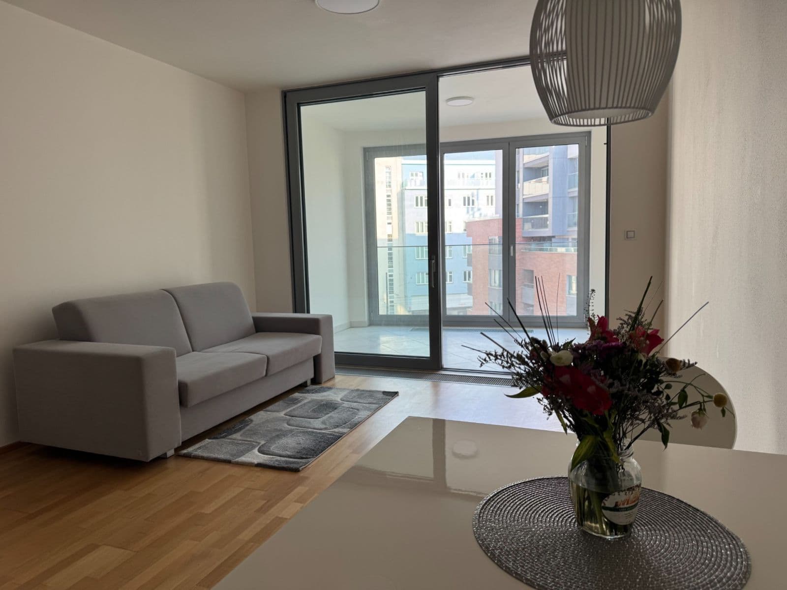 Prenájom bytu 1-izbový 44 m², Vojenova, Praha, Praha Prenájom bytu 1-izbový 44 m², Vojenova, Praha, Praha