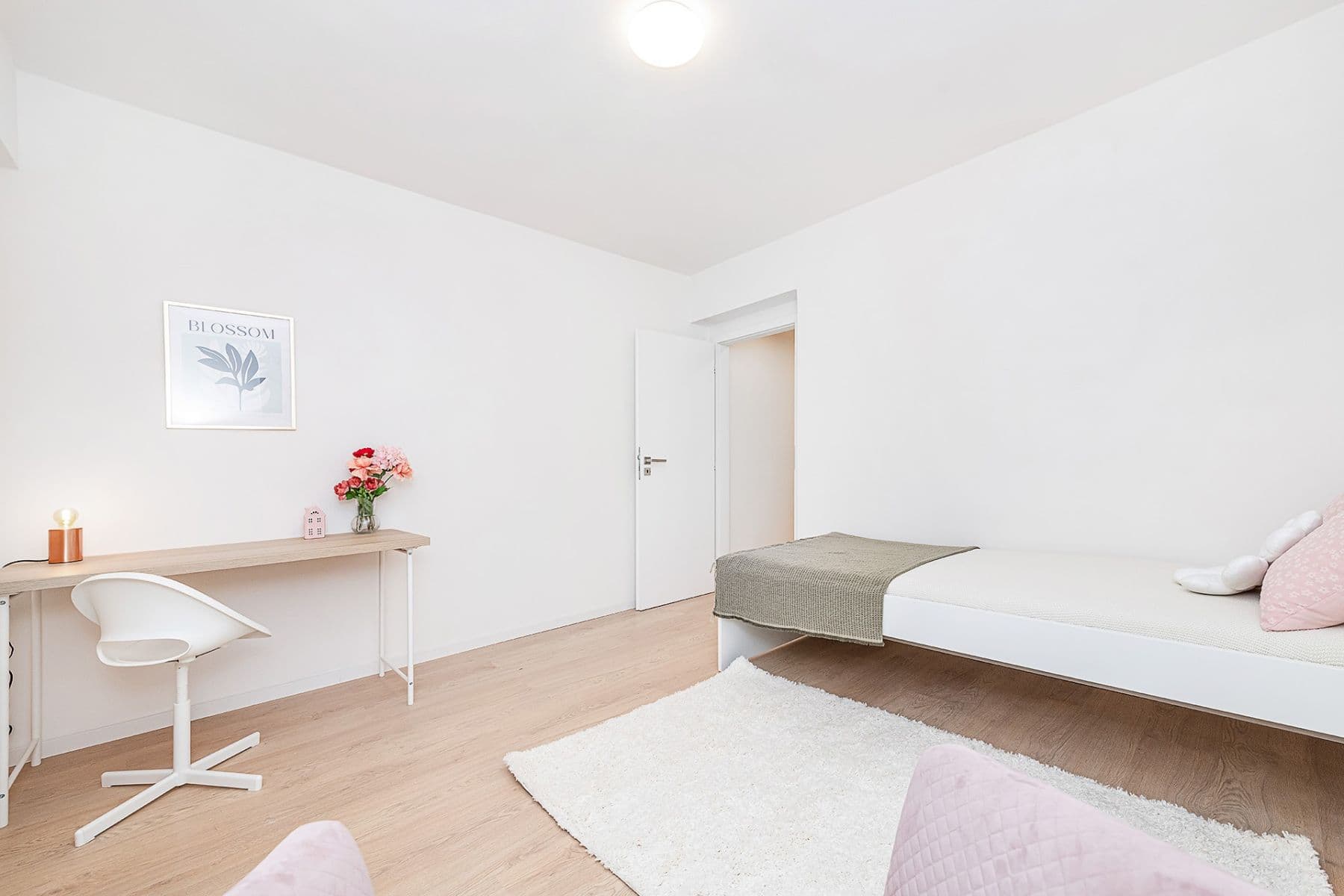 Predaj bytu 4-izbový 80 m², Arabská, Praha, Praha Predaj bytu 4-izbový 80 m², Arabská, Praha, Praha