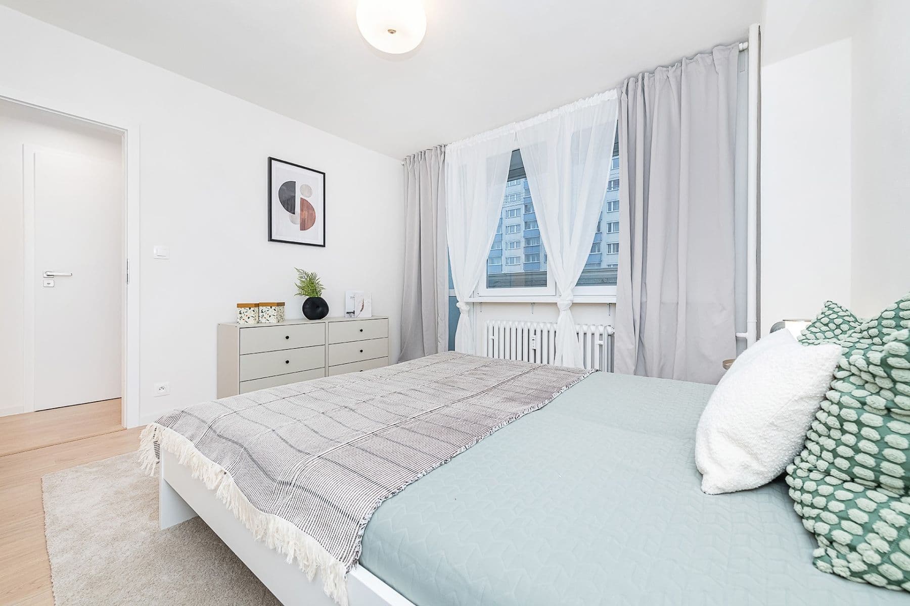 Predaj bytu 4-izbový 80 m², Arabská, Praha, Praha Predaj bytu 4-izbový 80 m², Arabská, Praha, Praha