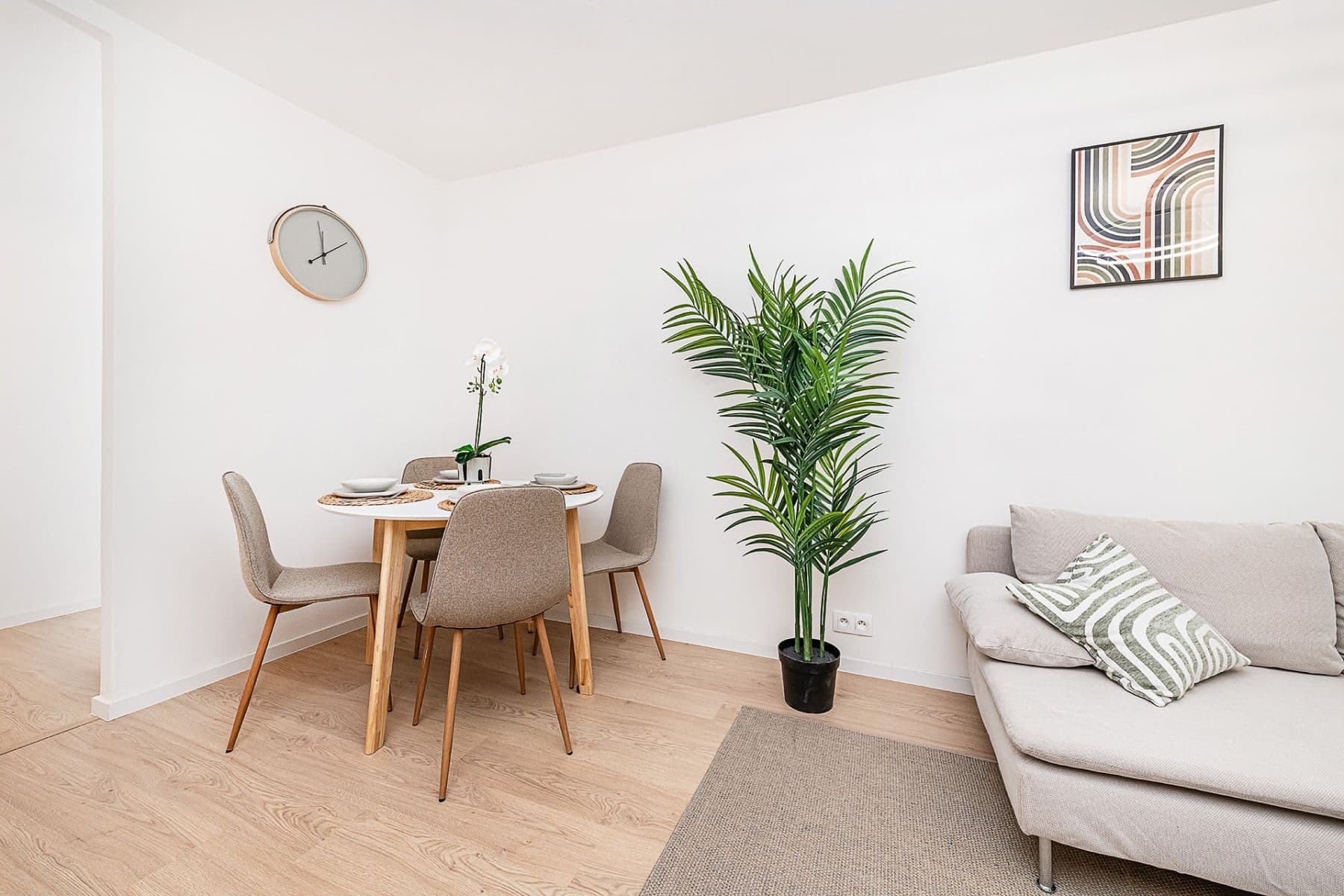 Predaj bytu 4-izbový 80 m², Arabská, Praha, Praha Predaj bytu 4-izbový 80 m², Arabská, Praha, Praha