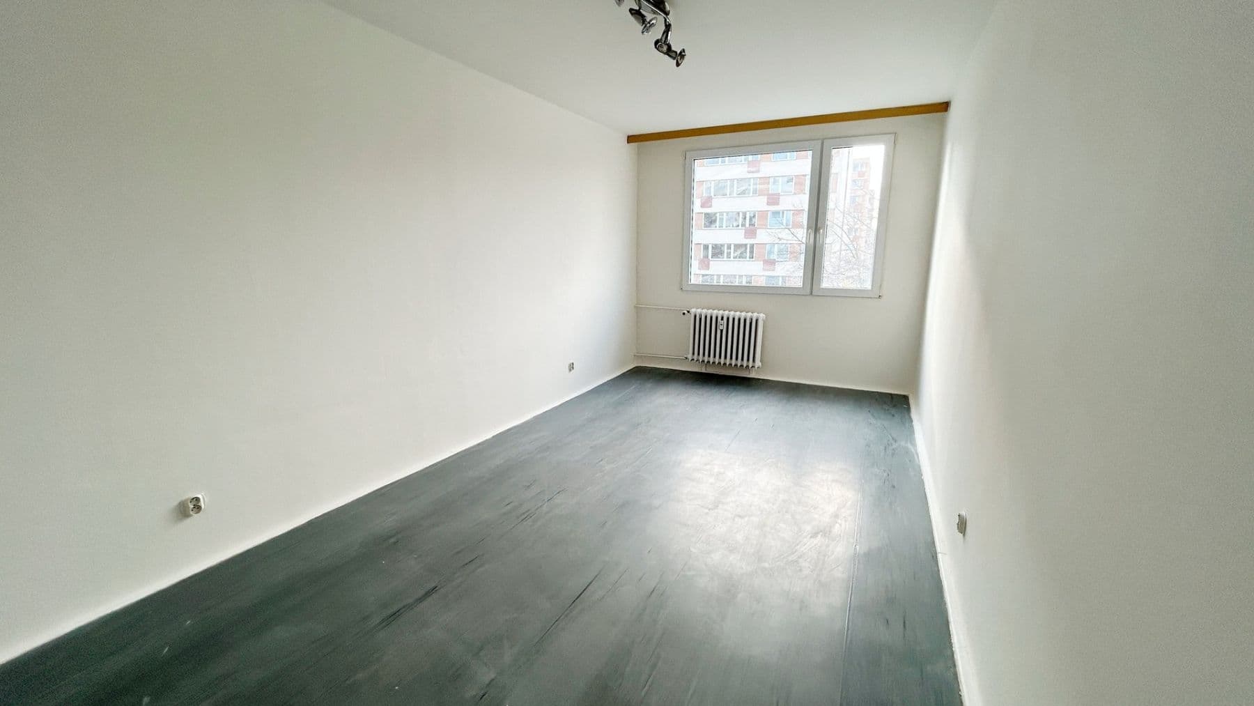 Prenájom bytu 3-izbový 69 m², náměstí Sítná, Kladno, Středočeský kraj Prenájom bytu 3-izbový 69 m², náměstí Sítná, Kladno, Středočeský kraj