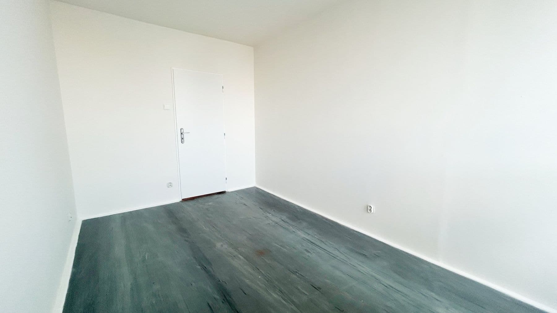 Prenájom bytu 3-izbový 69 m², náměstí Sítná, Kladno, Středočeský kraj Prenájom bytu 3-izbový 69 m², náměstí Sítná, Kladno, Středočeský kraj