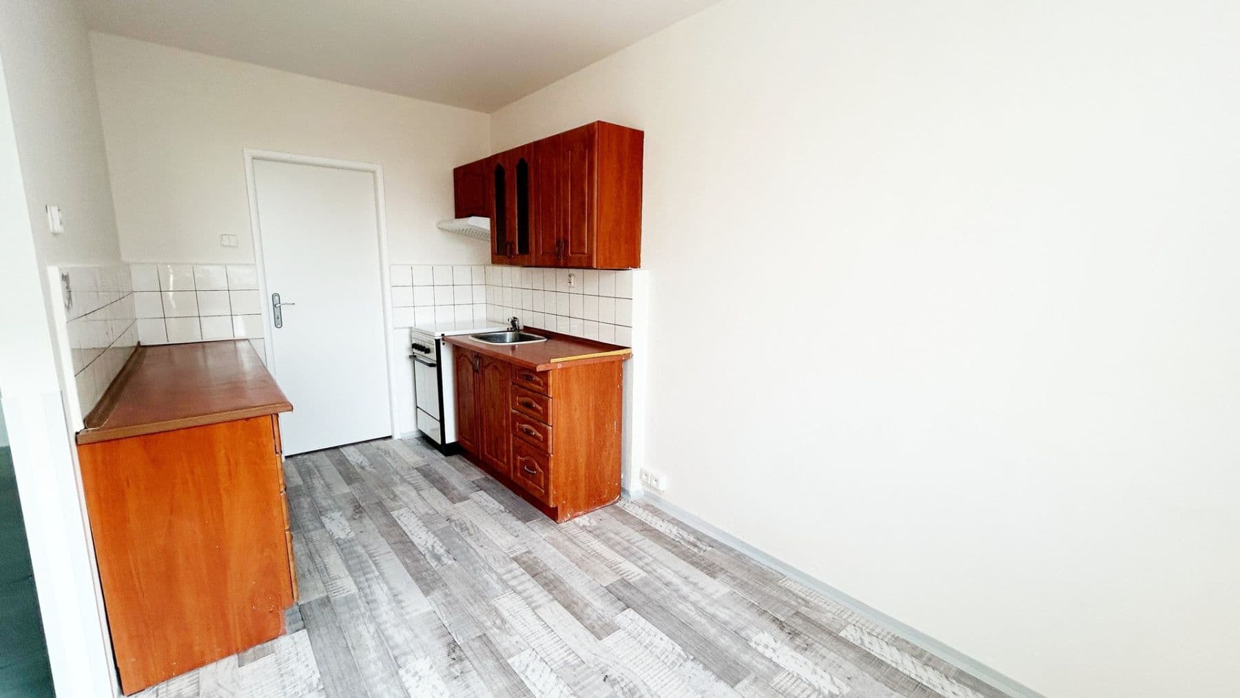 Prenájom bytu 3-izbový 69 m², náměstí Sítná, Kladno, Středočeský kraj Prenájom bytu 3-izbový 69 m², náměstí Sítná, Kladno, Středočeský kraj