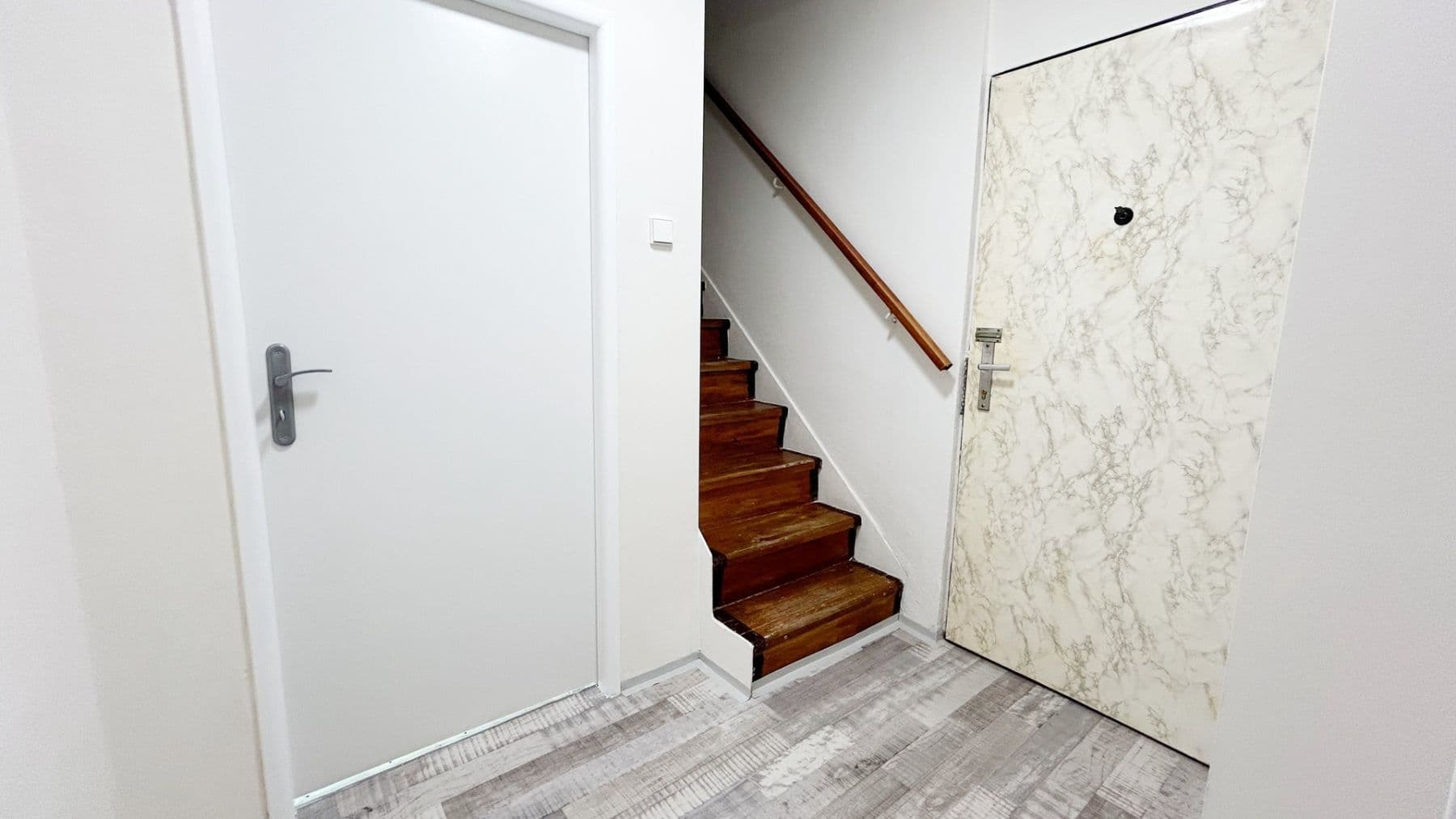 Prenájom bytu 3-izbový 69 m², náměstí Sítná, Kladno, Středočeský kraj Prenájom bytu 3-izbový 69 m², náměstí Sítná, Kladno, Středočeský kraj