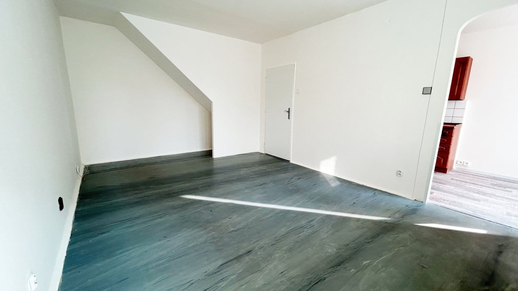 Prenájom bytu 3-izbový 69 m², náměstí Sítná, Kladno, Středočeský kraj Prenájom bytu 3-izbový 69 m², náměstí Sítná, Kladno, Středočeský kraj