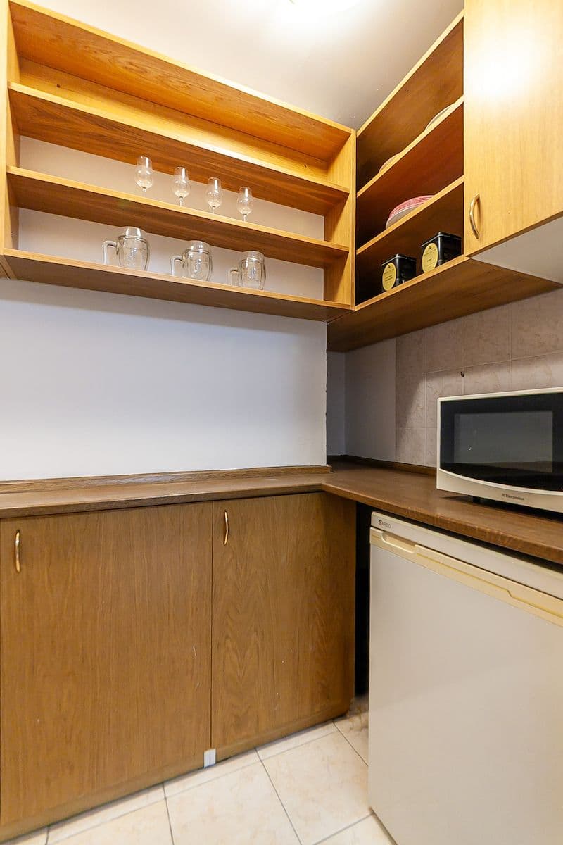 Predaj kancelárie 138 m², Vršovické náměstí, Praha, Praha Predaj kancelárie 138 m², Vršovické náměstí, Praha, Praha