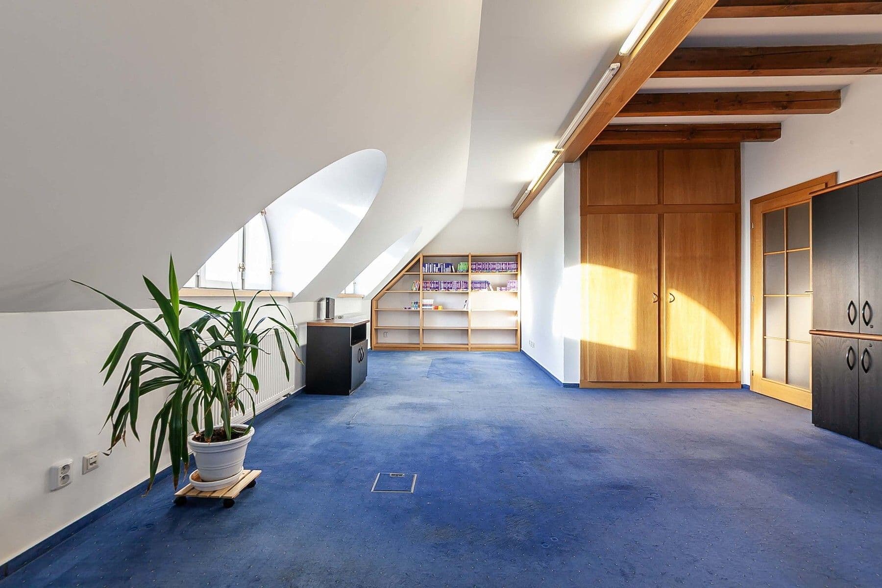 Predaj kancelárie 138 m², Vršovické náměstí, Praha, Praha Predaj kancelárie 138 m², Vršovické náměstí, Praha, Praha