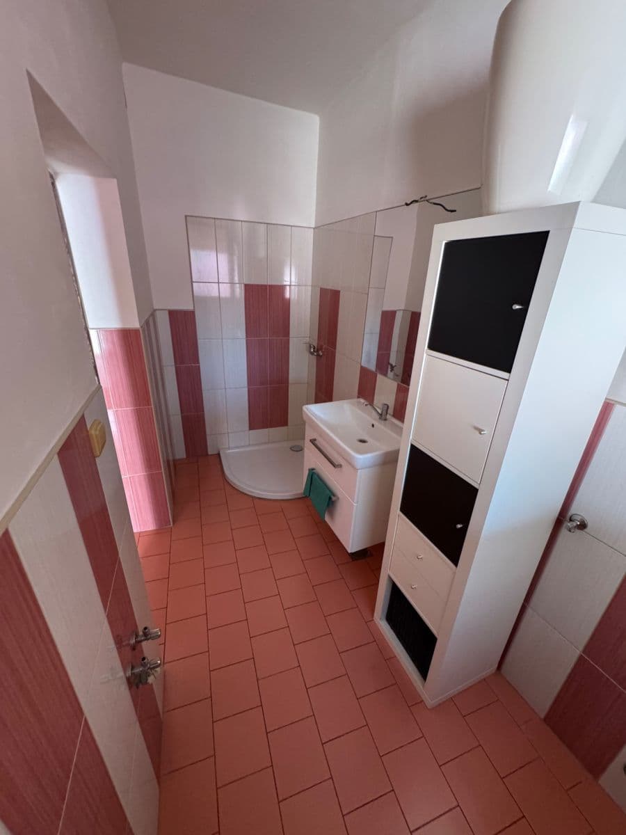 Predaj domu 88 m², pozemek 180 m², Rybářská, Ivančice, Jihomoravský kraj Predaj domu 88 m², pozemek 180 m², Rybářská, Ivančice, Jihomoravský kraj