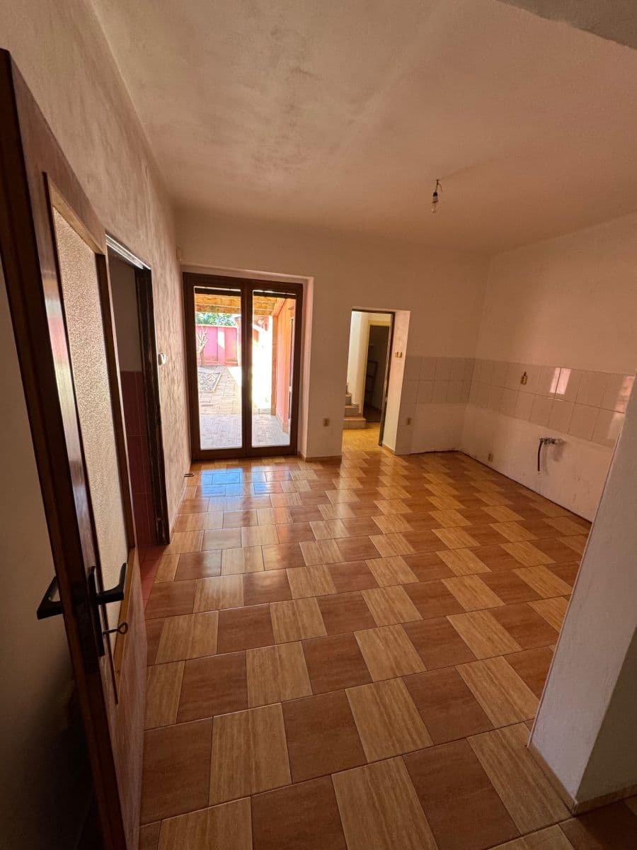 Predaj domu 88 m², pozemek 180 m², Rybářská, Ivančice, Jihomoravský kraj Predaj domu 88 m², pozemek 180 m², Rybářská, Ivančice, Jihomoravský kraj