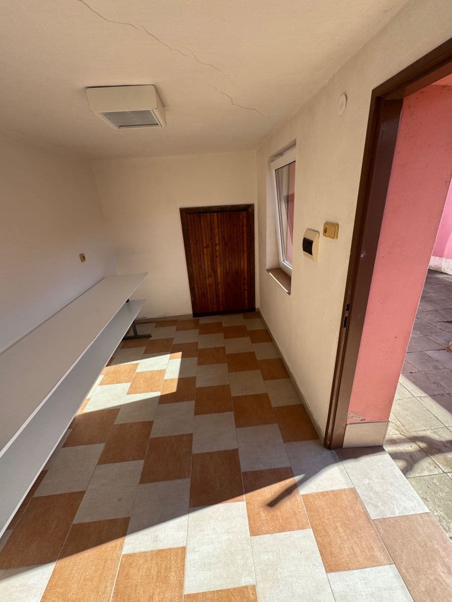 Predaj domu 88 m², pozemek 180 m², Rybářská, Ivančice, Jihomoravský kraj Predaj domu 88 m², pozemek 180 m², Rybářská, Ivančice, Jihomoravský kraj