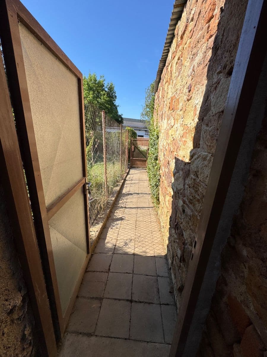 Predaj domu 88 m², pozemek 180 m², Rybářská, Ivančice, Jihomoravský kraj Predaj domu 88 m², pozemek 180 m², Rybářská, Ivančice, Jihomoravský kraj