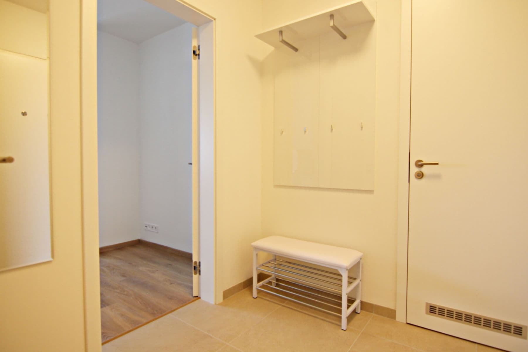 Prenájom bytu 2-izbový 63 m², U Červeného mlýna, Brno, Jihomoravský kraj Prenájom bytu 2-izbový 63 m², U Červeného mlýna, Brno, Jihomoravský kraj