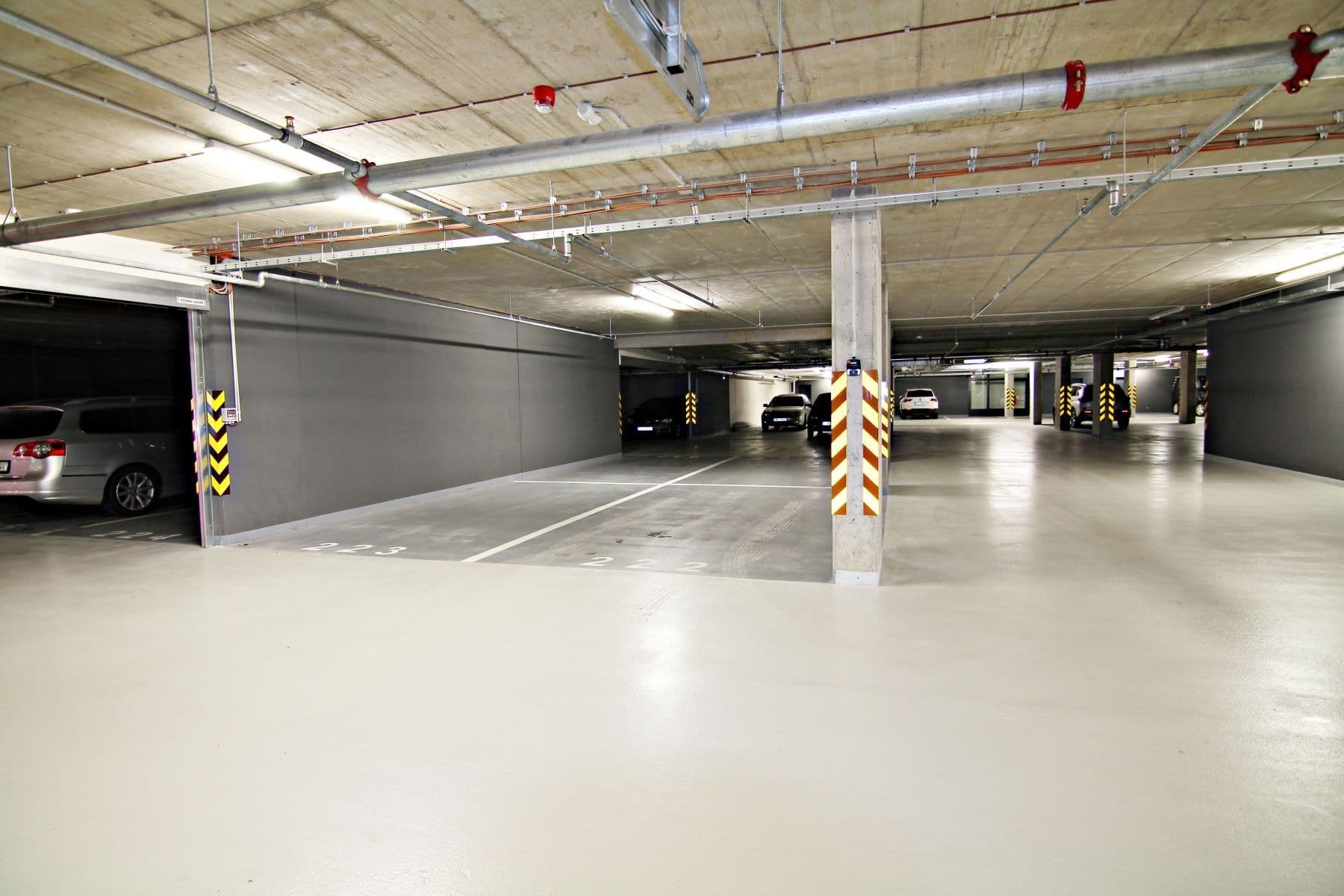 Prenájom bytu 2-izbový 65 m², U Červeného mlýna, Brno, Jihomoravský kraj Prenájom bytu 2-izbový 65 m², U Červeného mlýna, Brno, Jihomoravský kraj