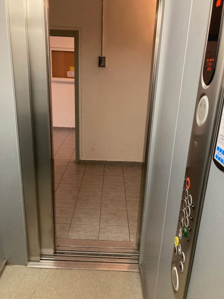 Predaj bytu 5-izbový 119 m², Dominova, Praha, Praha Predaj bytu 5-izbový 119 m², Dominova, Praha, Praha