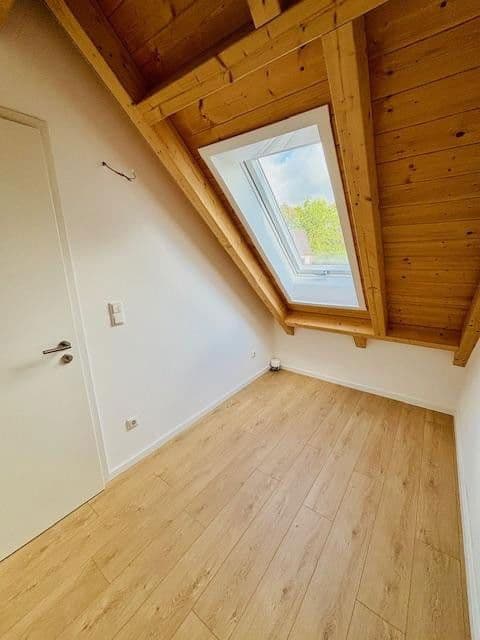 Predaj domu 125 m², pozemek 144 m², Herzogenaurach, Bavorsko Predaj domu 125 m², pozemek 144 m², Herzogenaurach, Bavorsko