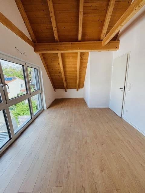 Predaj domu 125 m², pozemek 144 m², Herzogenaurach, Bavorsko Predaj domu 125 m², pozemek 144 m², Herzogenaurach, Bavorsko