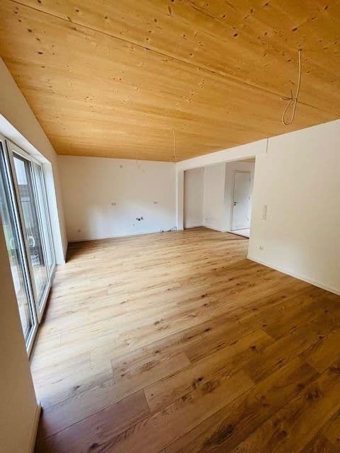 Predaj domu 125 m², pozemek 144 m², Herzogenaurach, Bavorsko Predaj domu 125 m², pozemek 144 m², Herzogenaurach, Bavorsko