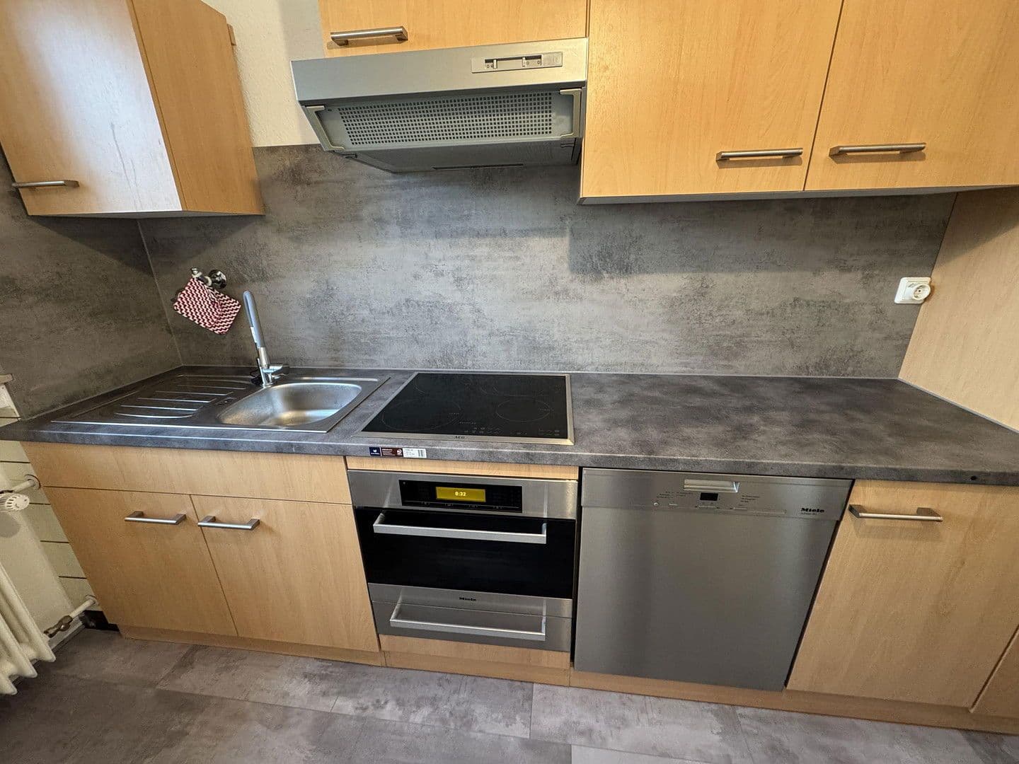 Prenájom bytu 3-izbový 71 m², Kassel, Hesensko Prenájom bytu 3-izbový 71 m², Kassel, Hesensko