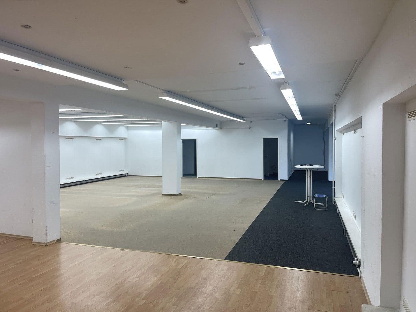 Prenájom nebytového priestoru 2.000 m², Engelsbyer Str. 65, Flensburg, Šlezvicko-Holštajnsko Prenájom nebytového priestoru 2.000 m², Engelsbyer Str. 65, Flensburg, Šlezvicko-Holštajnsko