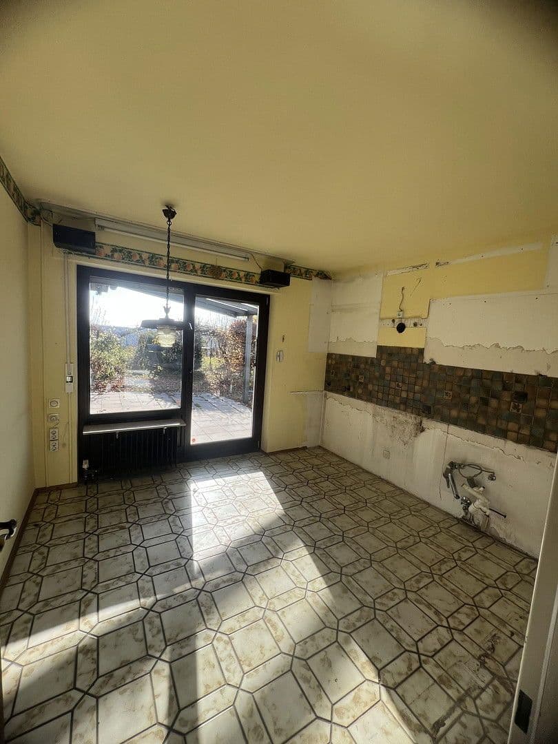 Predaj domu 118 m², pozemek 417 m², Erbenhäuschen 43a, Solingen, Severné Porýnie - Westfálsko Predaj domu 118 m², pozemek 417 m², Erbenhäuschen 43a, Solingen, Severné Porýnie - Westfálsko