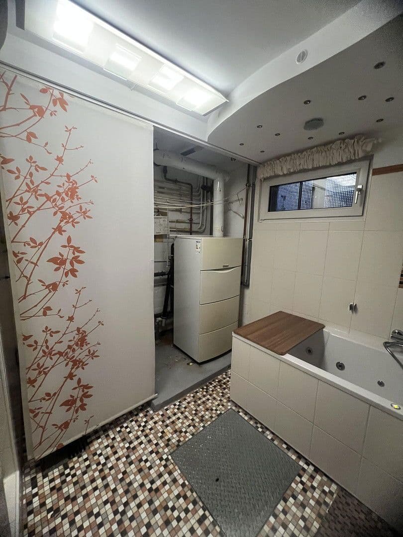 Predaj domu 118 m², pozemek 417 m², Erbenhäuschen 43a, Solingen, Severné Porýnie - Westfálsko Predaj domu 118 m², pozemek 417 m², Erbenhäuschen 43a, Solingen, Severné Porýnie - Westfálsko