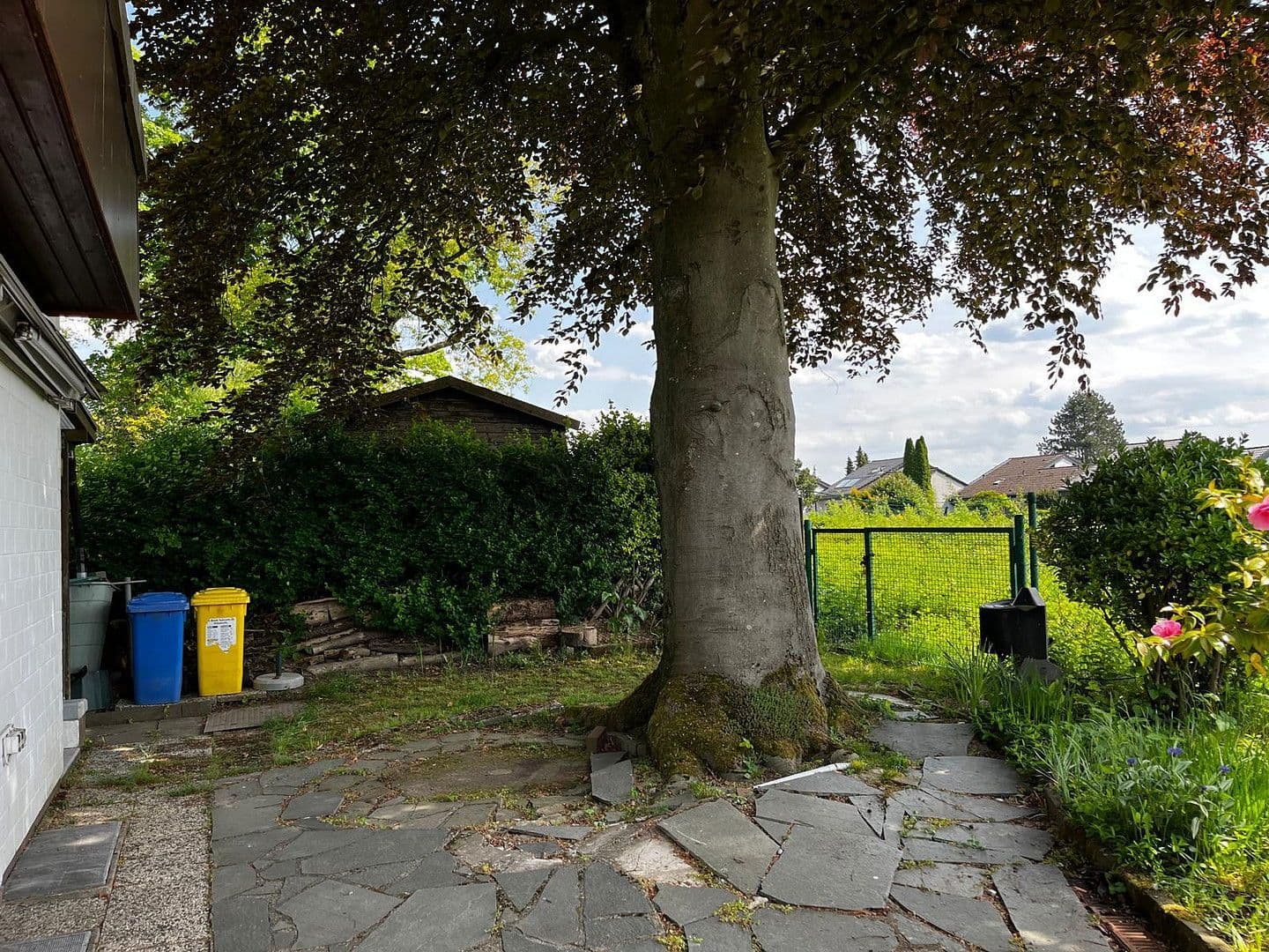 Predaj domu 118 m², pozemek 417 m², Erbenhäuschen 43a, Solingen, Severné Porýnie - Westfálsko Predaj domu 118 m², pozemek 417 m², Erbenhäuschen 43a, Solingen, Severné Porýnie - Westfálsko