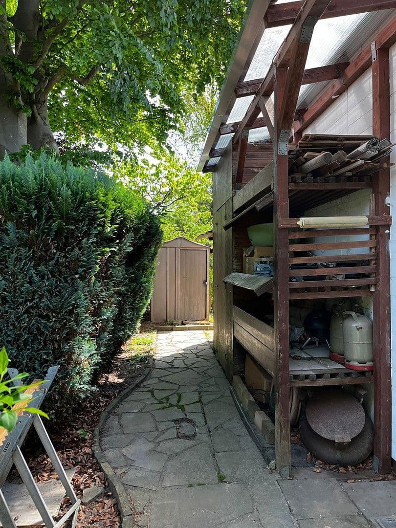 Predaj domu 118 m², pozemek 417 m², Erbenhäuschen 43a, Solingen, Severné Porýnie - Westfálsko Predaj domu 118 m², pozemek 417 m², Erbenhäuschen 43a, Solingen, Severné Porýnie - Westfálsko