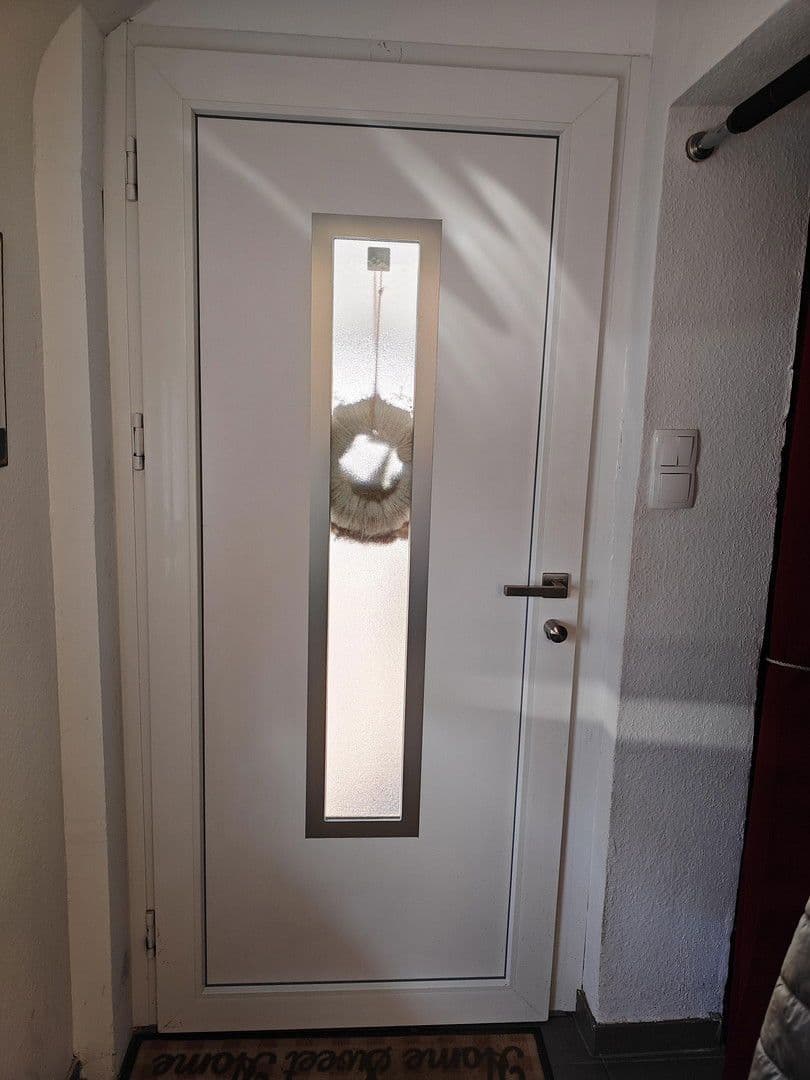 Predaj domu 147 m², pozemek 843 m², Adelebsen, Dolné Sasko Predaj domu 147 m², pozemek 843 m², Adelebsen, Dolné Sasko