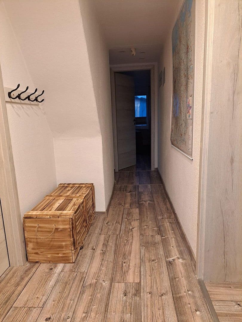 Predaj domu 147 m², pozemek 843 m², Adelebsen, Dolné Sasko Predaj domu 147 m², pozemek 843 m², Adelebsen, Dolné Sasko