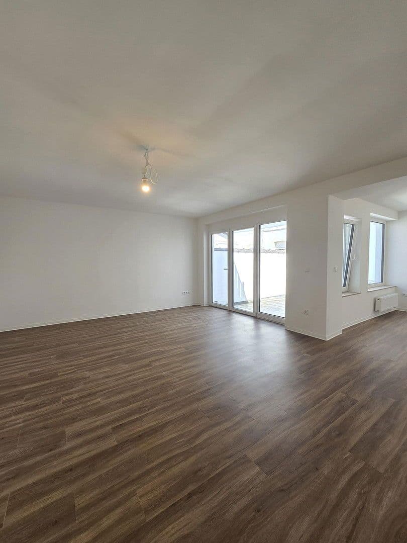 Predaj domu 156 m², pozemek 139 m², Köln, Severné Porýnie - Westfálsko Predaj domu 156 m², pozemek 139 m², Köln, Severné Porýnie - Westfálsko