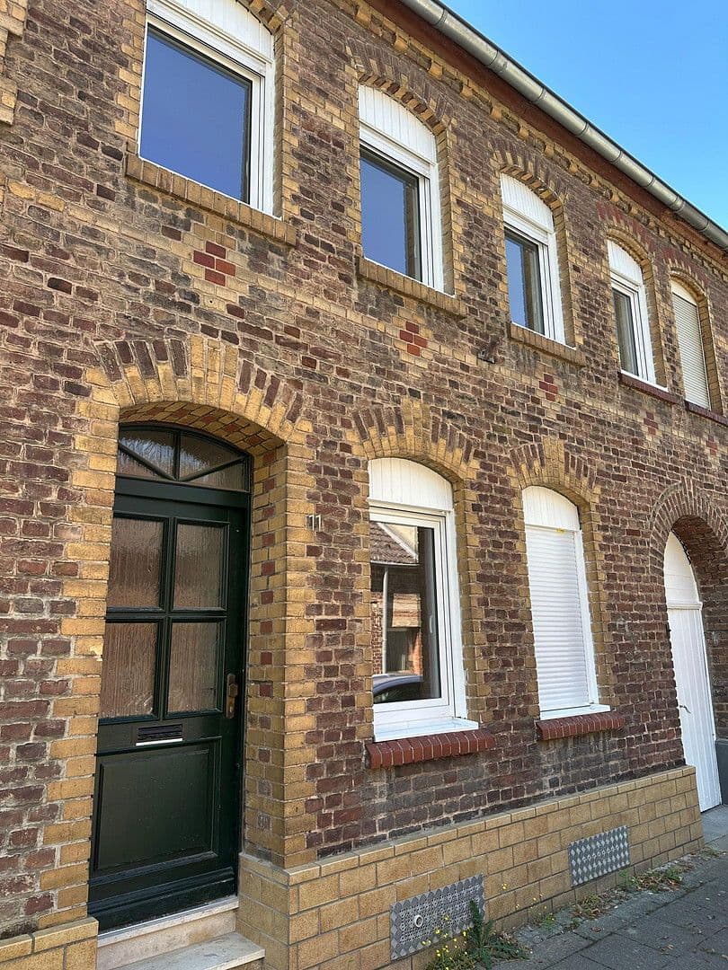 Predaj domu 155 m², pozemek 139 m², Frechen, Severné Porýnie - Westfálsko Predaj domu 155 m², pozemek 139 m², Frechen, Severné Porýnie - Westfálsko