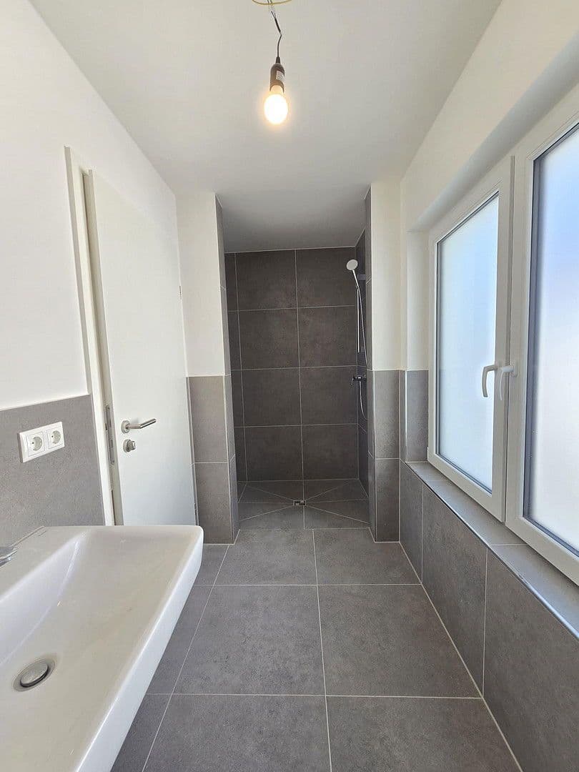 Predaj domu 155 m², pozemek 139 m², Frechen, Severné Porýnie - Westfálsko Predaj domu 155 m², pozemek 139 m², Frechen, Severné Porýnie - Westfálsko