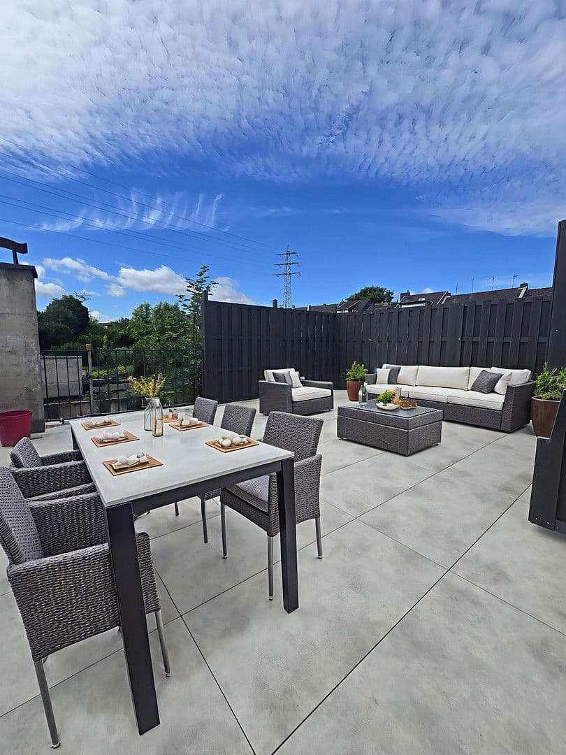 Predaj domu 155 m², pozemek 139 m², Frechen, Severné Porýnie - Westfálsko Predaj domu 155 m², pozemek 139 m², Frechen, Severné Porýnie - Westfálsko