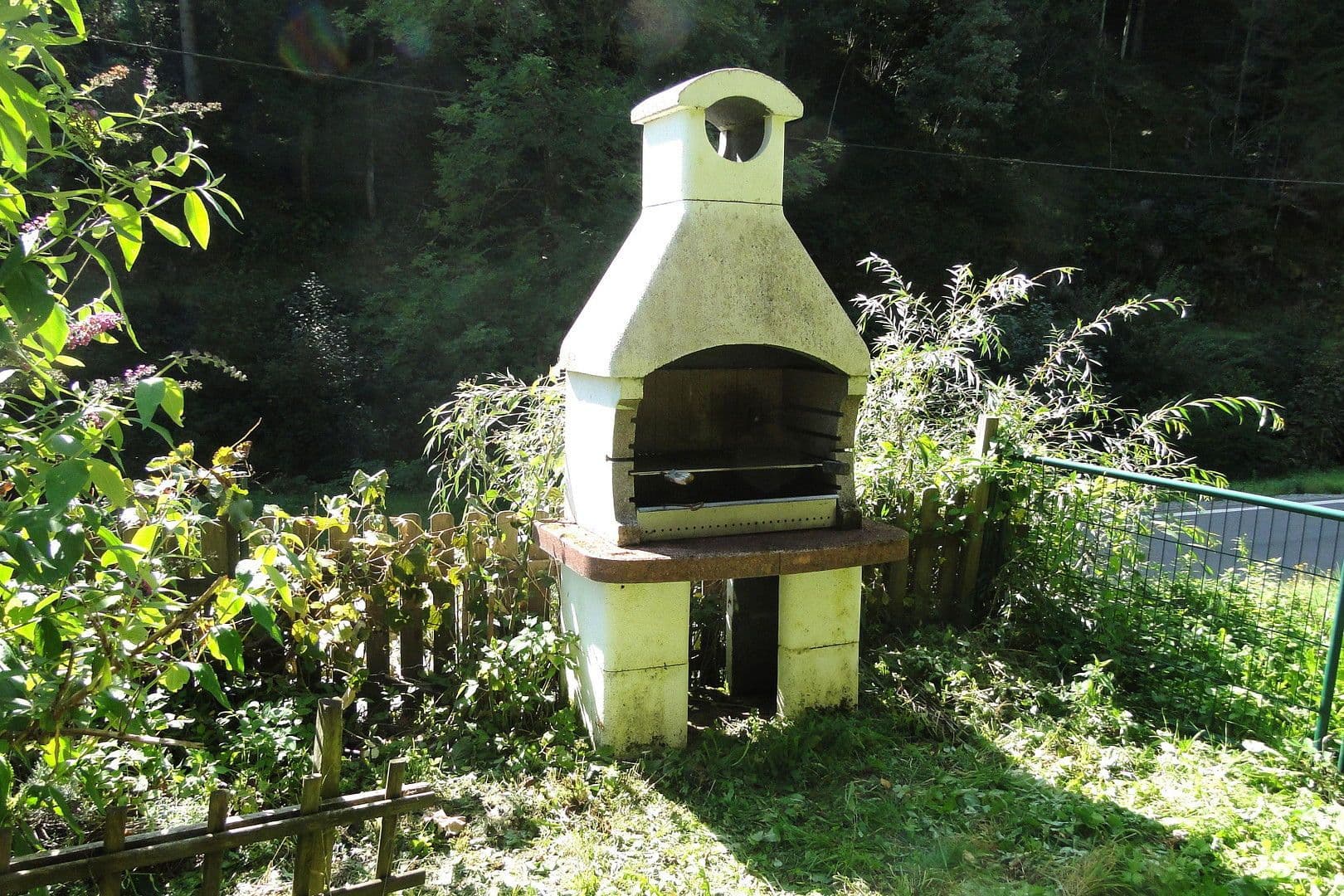 Predaj domu 263 m², pozemek 17.301 m², Wildschapbachstraße 6, Bad Rippoldsau-Schapbach, Bádensko-Wurttembersko Predaj domu 263 m², pozemek 17.301 m², Wildschapbachstraße 6, Bad Rippoldsau-Schapbach, Bádensko-Wurttembersko