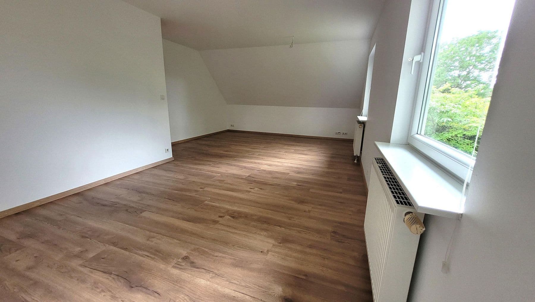 Predaj domu 122 m², pozemek 810 m², Zetkinweg, 12, Brieselang, Brandenbursko Predaj domu 122 m², pozemek 810 m², Zetkinweg, 12, Brieselang, Brandenbursko