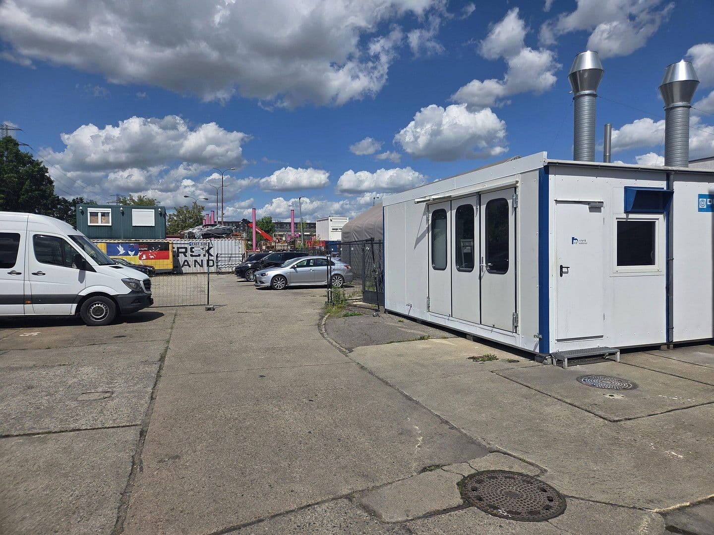 Prenájom nebytového priestoru 1.040 m², Zur Alten Börse 79 c, Berlin, Berlín Prenájom nebytového priestoru 1.040 m², Zur Alten Börse 79 c, Berlin, Berlín