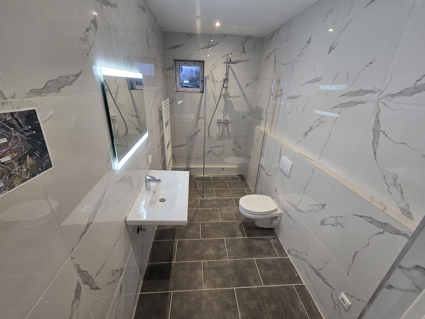 Predaj domu 101 m², pozemek 576 m², Berlin, Berlín Predaj domu 101 m², pozemek 576 m², Berlin, Berlín