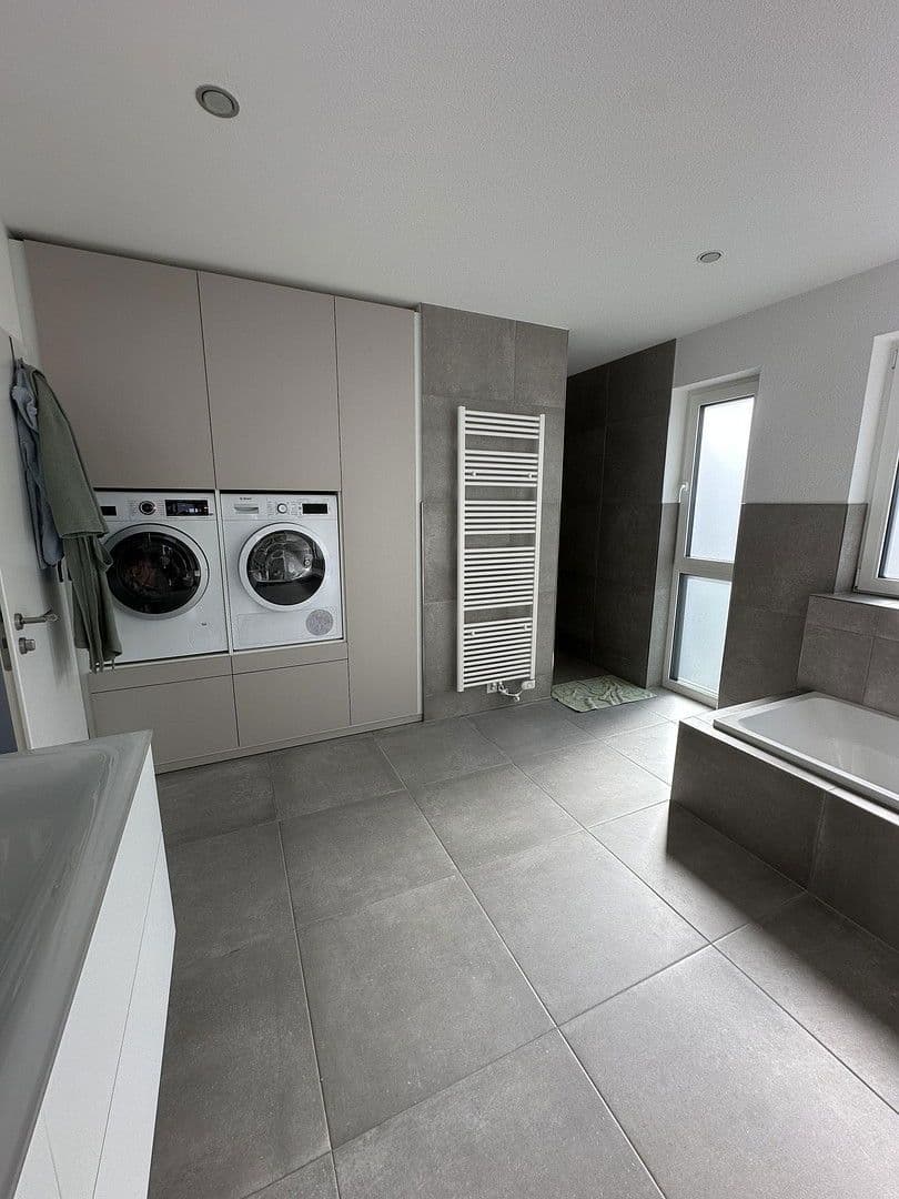 Predaj domu 179 m², pozemek 496 m², Trossingen, Bádensko-Wurttembersko Predaj domu 179 m², pozemek 496 m², Trossingen, Bádensko-Wurttembersko