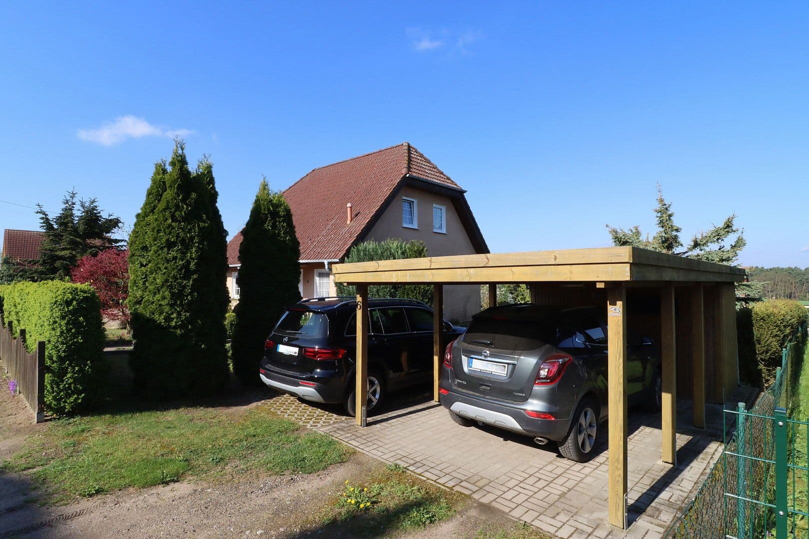 Predaj domu 104 m², pozemek 1.114 m², Oberuckersee, Brandenbursko Predaj domu 104 m², pozemek 1.114 m², Oberuckersee, Brandenbursko