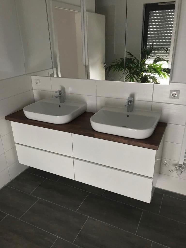 Predaj domu 150 m², pozemek 399 m², Kirchentellinsfurt, Bádensko-Wurttembersko Predaj domu 150 m², pozemek 399 m², Kirchentellinsfurt, Bádensko-Wurttembersko