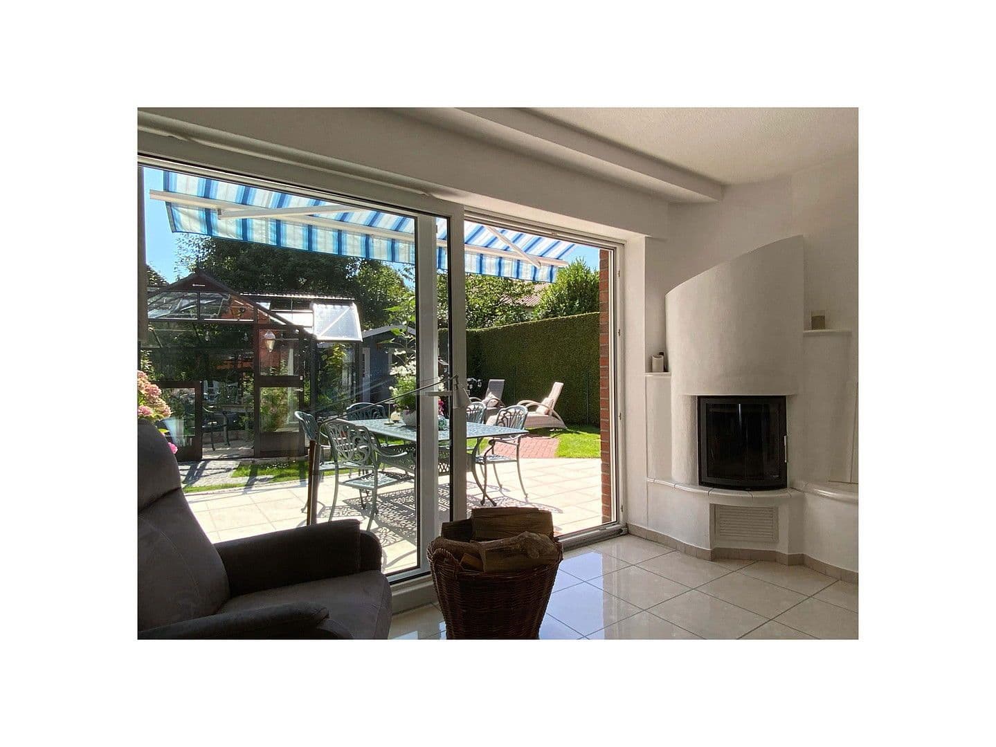 Predaj domu 110 m², pozemek 300 m², Melle, Dolné Sasko Predaj domu 110 m², pozemek 300 m², Melle, Dolné Sasko