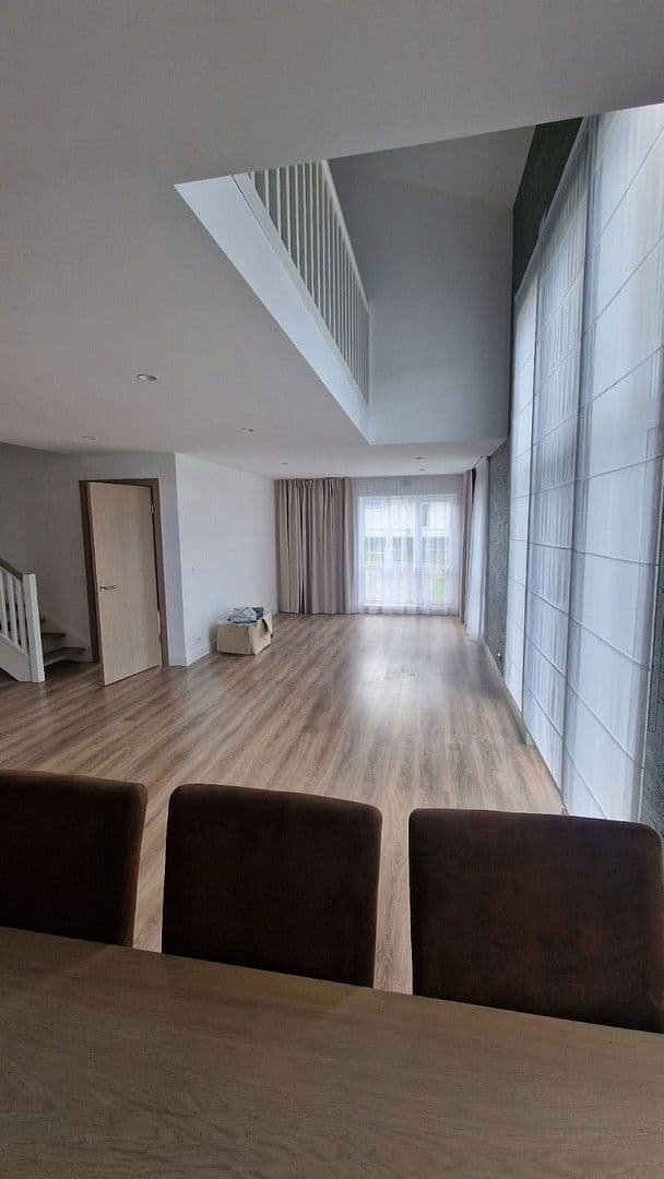 Predaj domu 150 m², pozemek 420 m², steinbergskamp 1A und 1B, Bremervörde, Dolné Sasko Predaj domu 150 m², pozemek 420 m², steinbergskamp 1A und 1B, Bremervörde, Dolné Sasko