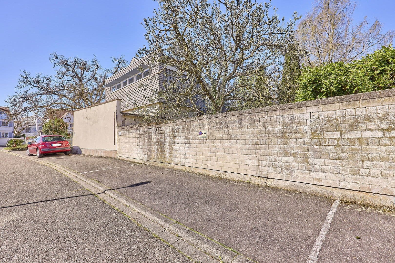 Predaj domu 182 m², pozemek 269 m², Durmersheim, Bádensko-Wurttembersko Predaj domu 182 m², pozemek 269 m², Durmersheim, Bádensko-Wurttembersko