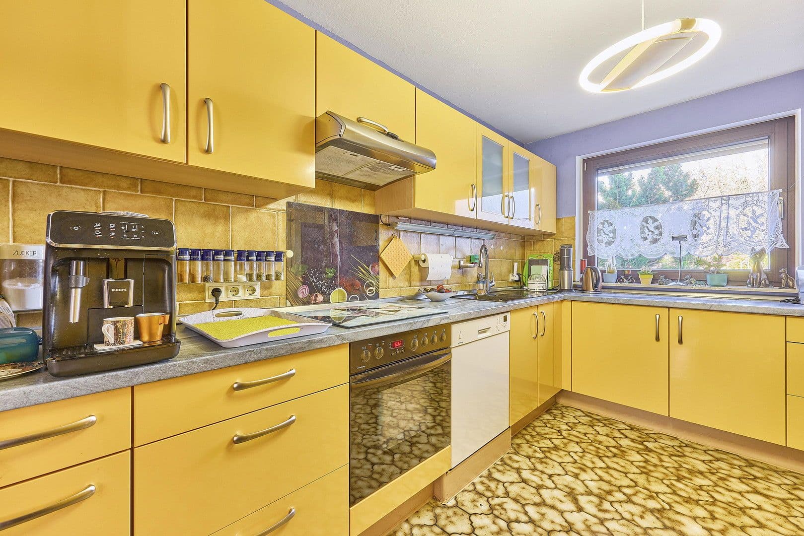 Predaj domu 182 m², pozemek 269 m², Durmersheim, Bádensko-Wurttembersko Predaj domu 182 m², pozemek 269 m², Durmersheim, Bádensko-Wurttembersko