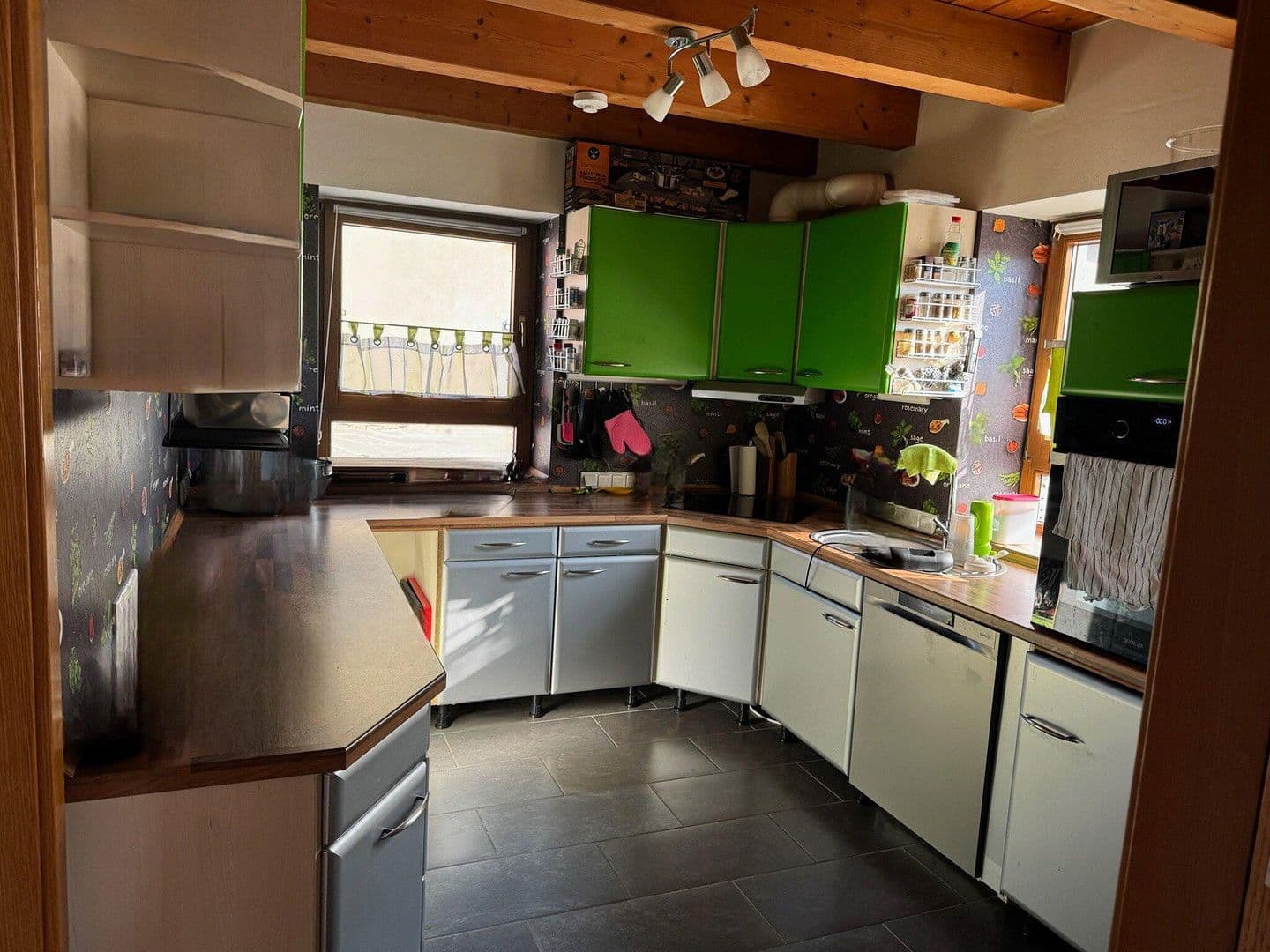 Predaj domu 182 m², pozemek 482 m², Volkach, Bavorsko Predaj domu 182 m², pozemek 482 m², Volkach, Bavorsko