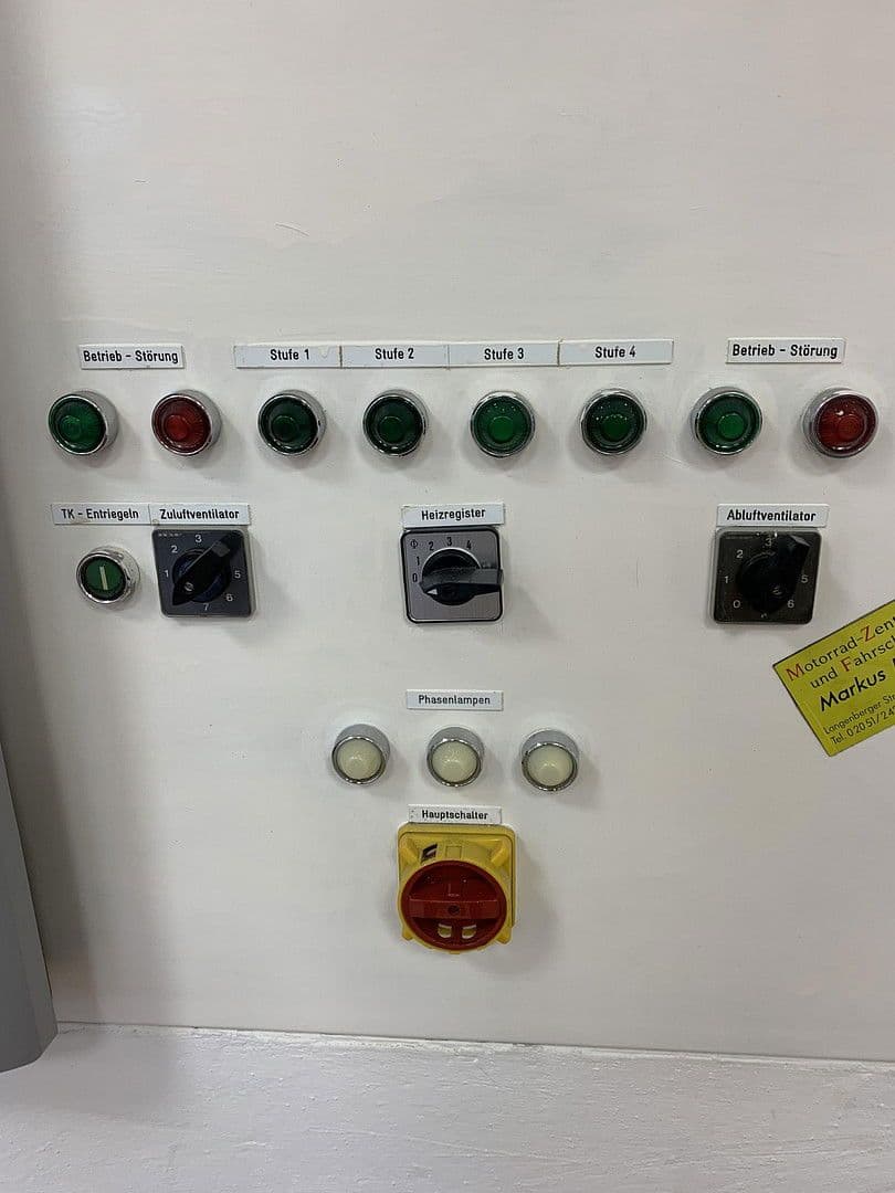 Prenájom nebytového priestoru 100 m², Langenberger Straße, Velbert, Severné Porýnie - Westfálsko Prenájom nebytového priestoru 100 m², Langenberger Straße, Velbert, Severné Porýnie - Westfálsko