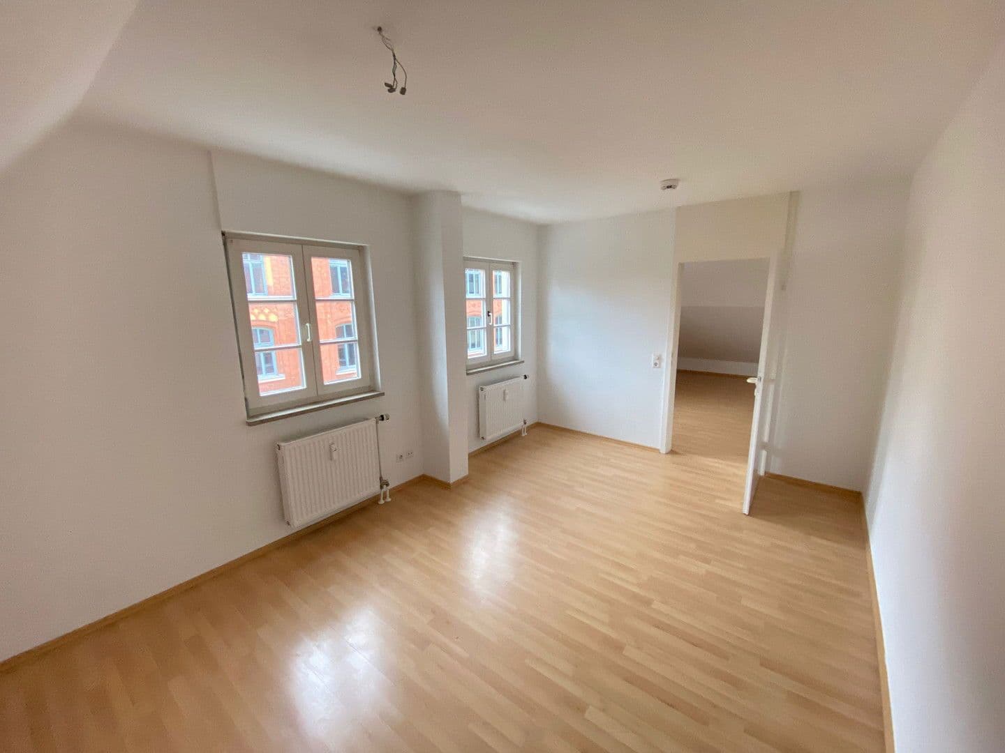 Prenájom bytu 4-izbový 109 m², Lederstrasse 120, Reutlingen, Bádensko-Wurttembersko Prenájom bytu 4-izbový 109 m², Lederstrasse 120, Reutlingen, Bádensko-Wurttembersko
