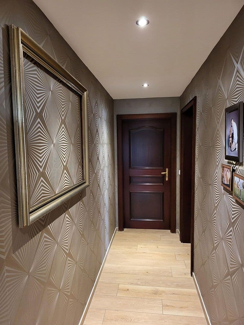 Predaj domu 370 m², pozemek 910 m², Buttenwiesen, Bavorsko Predaj domu 370 m², pozemek 910 m², Buttenwiesen, Bavorsko