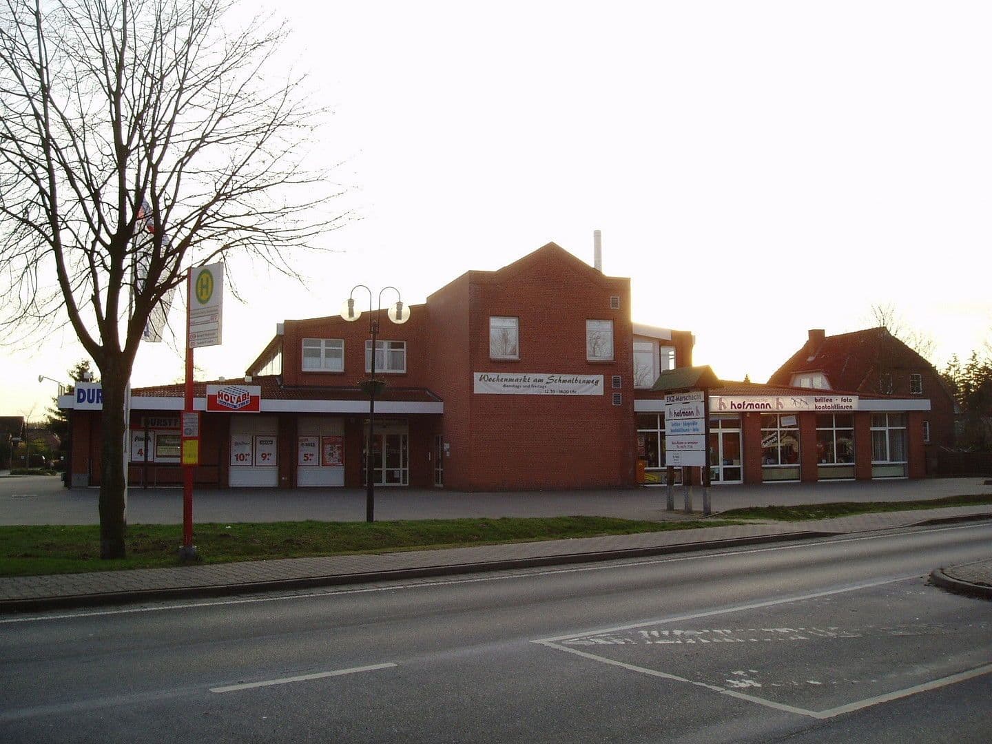 Prenájom nebytového priestoru 2.400 m², Marschacht, Dolné Sasko Prenájom nebytového priestoru 2.400 m², Marschacht, Dolné Sasko